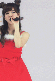 sonesource:  Soshi Christmas Countdown 🎄 December 19th: Santa Baby (091231) 