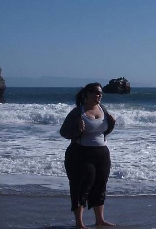 This was me at around 330lbs, age 22-23.  SkinnyBoBerry