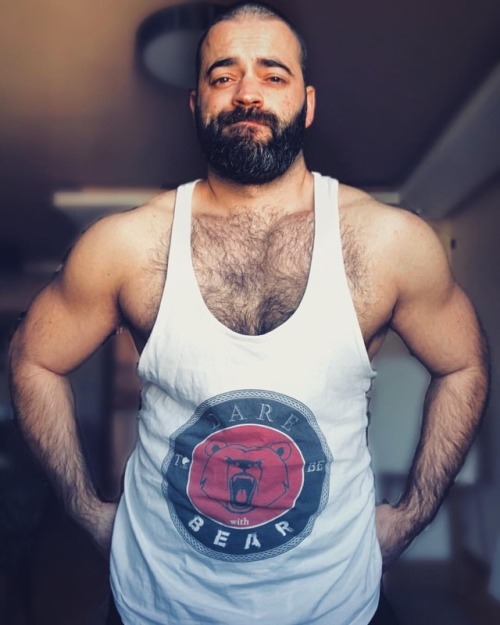 beardburnme:  Ned_genev instagram