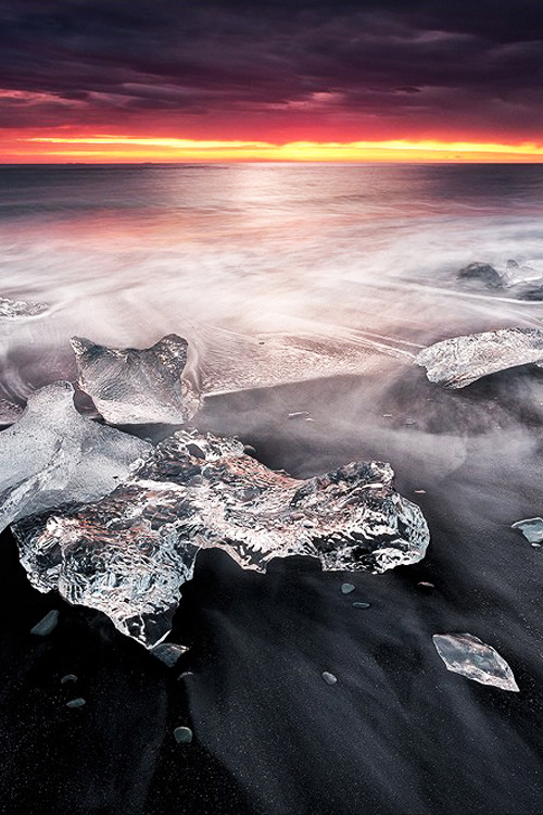 imposingtrends:Crystals | IT | Facebook | Instagram