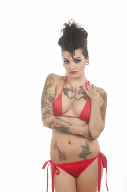 hot4tattoobabes:  Source:Mel A Lamonhot4tattoobabes
