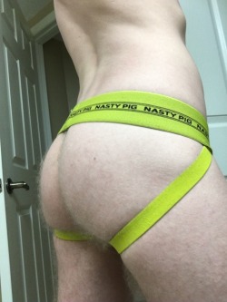 gingerstrap:  Jock ;-)  Kik: gingerstrap   #me