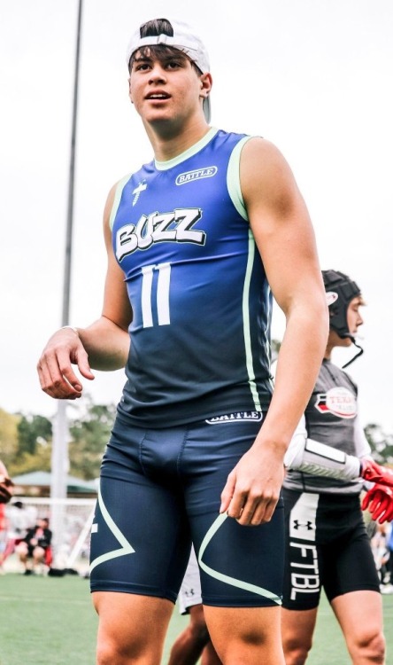 athletic-collection: Jalen Kitna Compression obsession