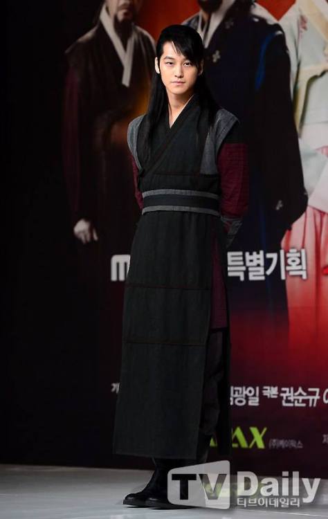[4]Goddess of Fire Jeong Yi Press ConferenceCredits as tagged