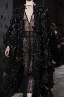 tmpls:   thestandrewknot: Valentino Haute Couture Spring/Summer 2014.   Omg