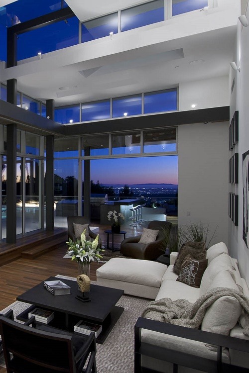 Premium Elegance.