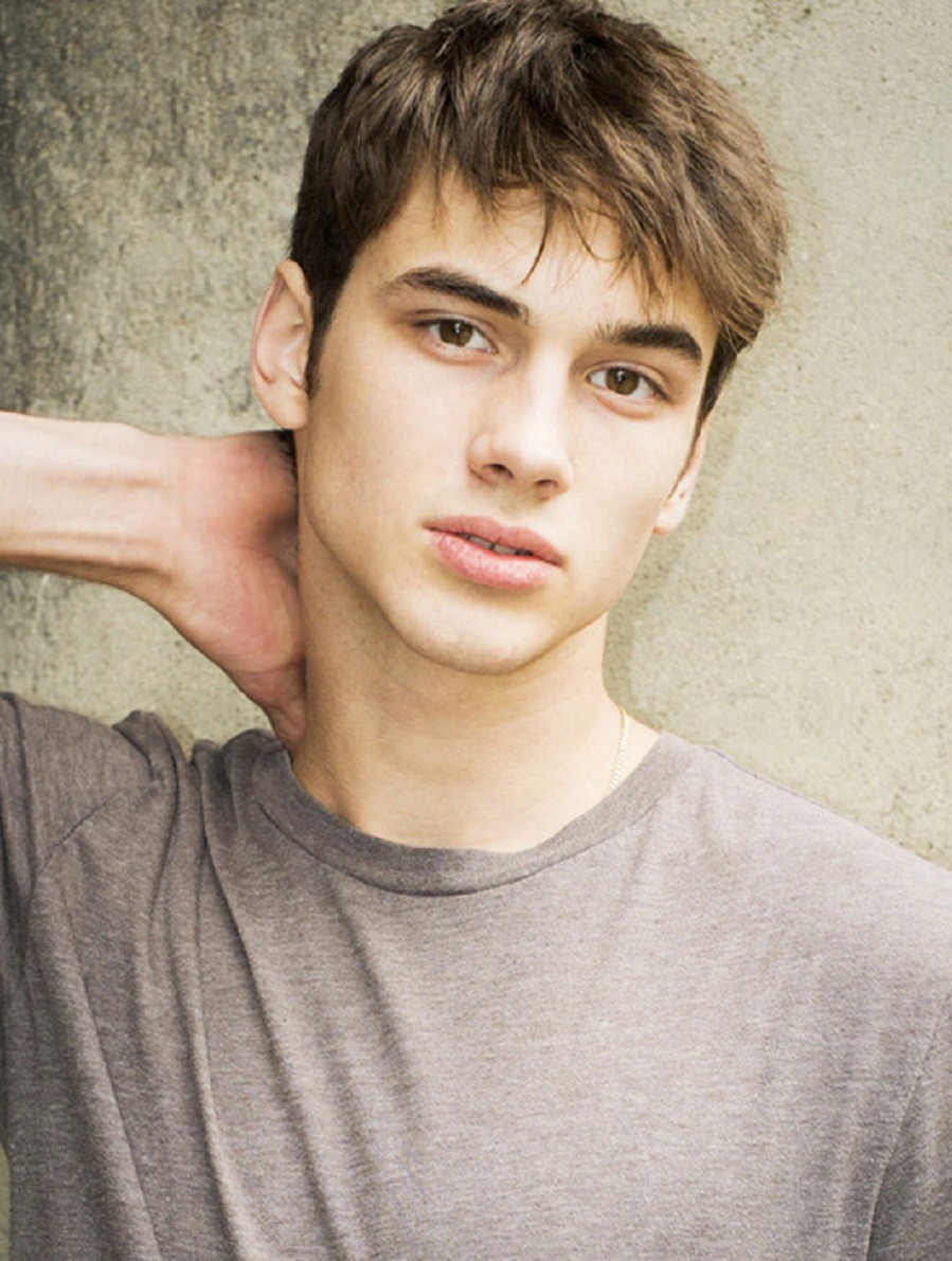 rawbeautyexpress:  19 Year Old Canadian.Pier Gabriel Giguere Lajoie http://rawbeautyexpress.tumblr.com/