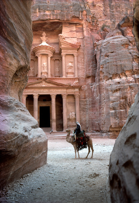 biladal-sham:Petra, Jordan, 1989 // Rene Burri 