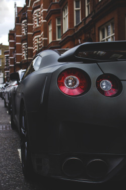 modernambition:  R35 | WF 