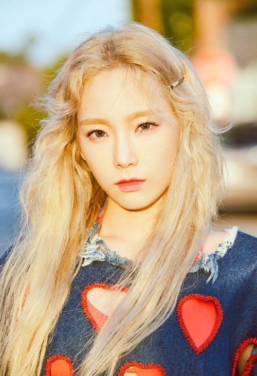 Taeyeon (SNSD) - “Why” Concept Pic