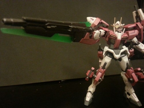 gunplagang:Finished up my 00 Gundam Seven Sword -Rose- Nothing special just some paint but I’m happy