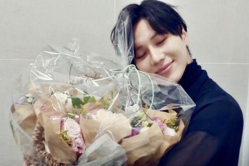 Day 185/548 of Taemin’s enlistment (210531 - 221130)Behind the scenes of Taemin’s Goodbye special st