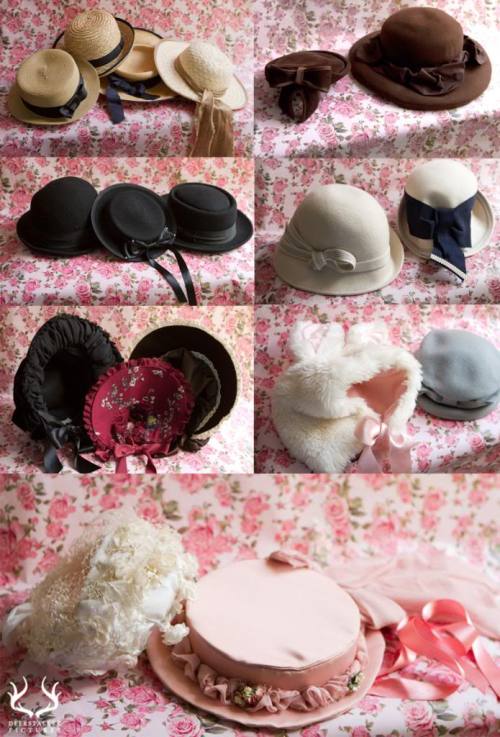 Moore Classic lolita hats ;D 