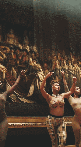 minajvtrois:  “Gimme my check, put some respect on my check…” | @minajvtrois