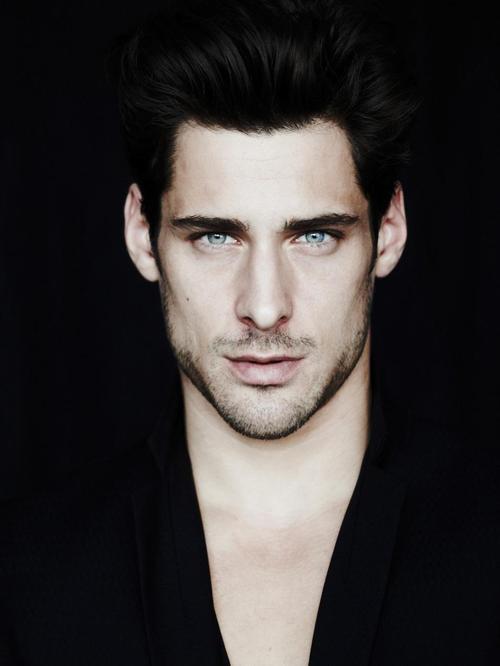 Visit http://handsomeboys.tk/ to Like, Reblog &amp; Comment more Handsome Boys.
