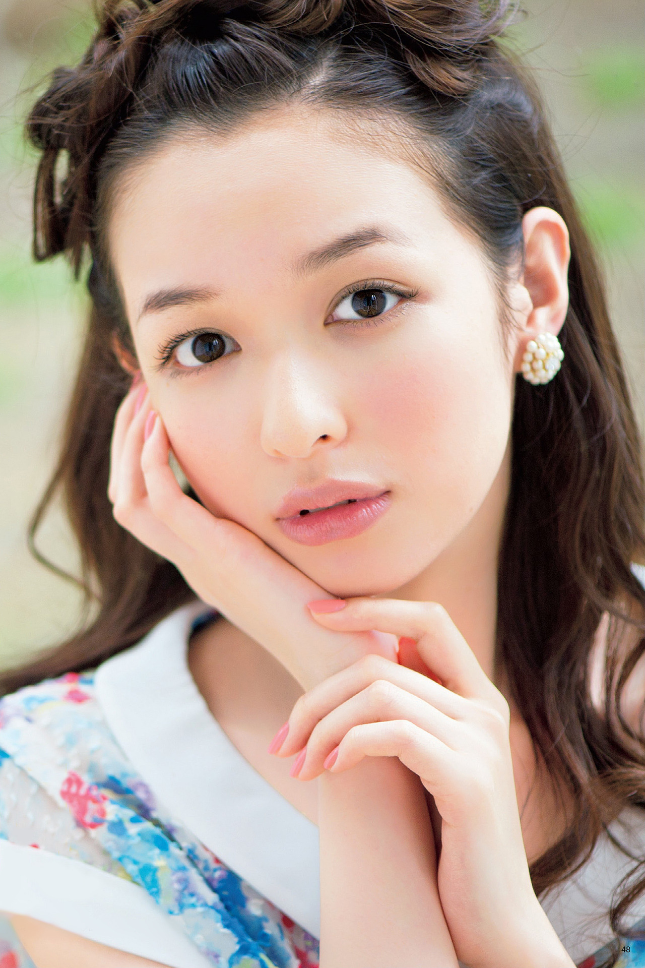 live4two:  Erika Mori