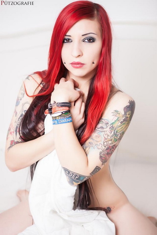 tattooandpiercingideas:  More here: Tattoo And Piercing Ideas