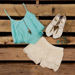 Flowy Summertime Outfit