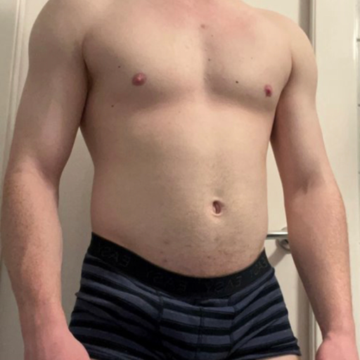 bulking-boy:Just a wild chubby dude in his