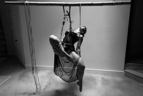 kissmedeadlydoll:Photo & Rope by Kissmedeadlydoll  |  Rope is from MocoJute