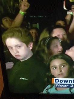 Eu na fila da cantina: