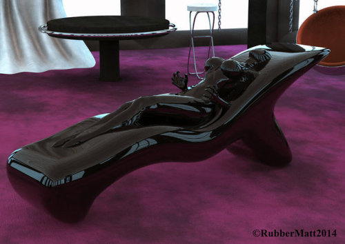 namelessfacelessdrone:drone IS a favorite chair