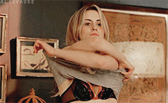 alixvause:Piper Chapman in 1x1: I Wasn’t Ready