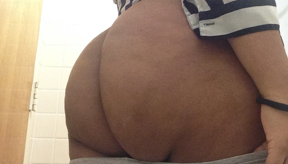 thick–caramel:  Goodnight 💋💋💋💋