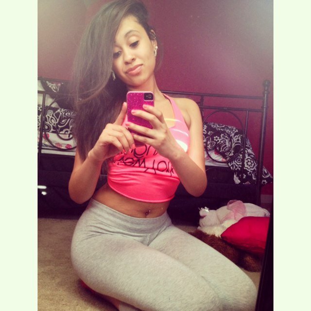 blacklatinaaa:  #currently  😏🙈👌 