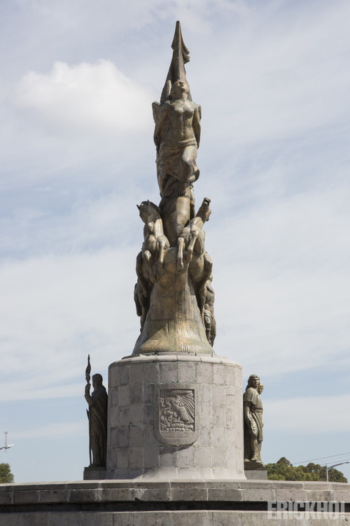 Monumento a la Victoria [Monument to the Victory]En honor a la batalla del 5 de Mayo / In honor of t