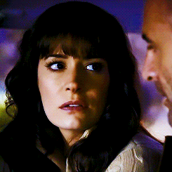 jenniferjareau:ENDLESS GIFS OF EMILY PRENTISS: Season 6, Episode 18; “Lauren”