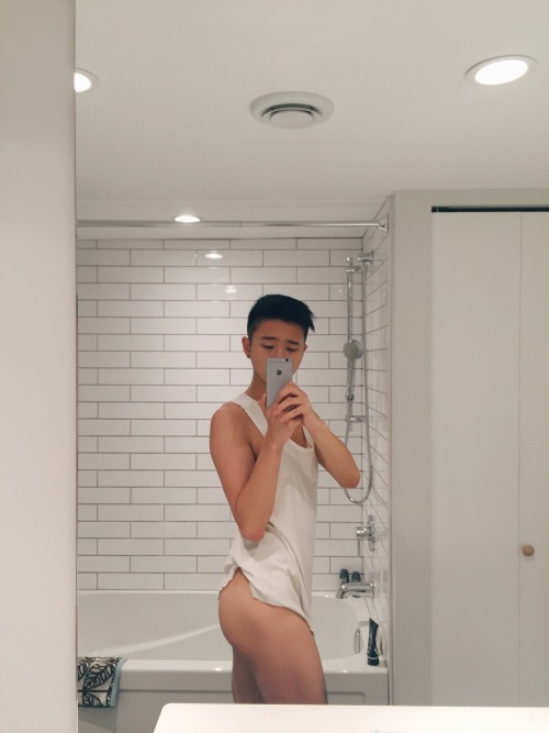durianseeds:  Actual power bottom with no ass.