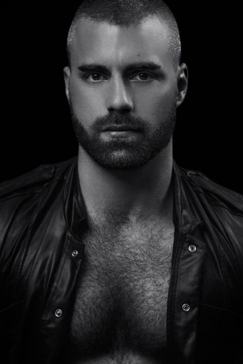 joselito28:  Follow mewww.joselito28.tumblr.com 