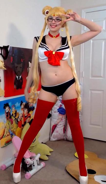 xfuukax:  I’m online!YAY Cosplay night!  Name is XFuukaX on MFC ;D Let’s have an awesome cum show as Sailor Moon! Remember all tokens tipped for videos/snapchat/requests/just because go to our goal! This month is already HALF over btw, and if you