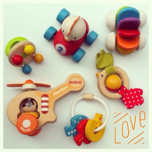 We love PLAN toys!
Keeping children entertained for over 30 years…
www.plantoys.com