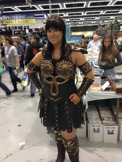 avieur:zaataronpita:More pics from ECCCLast picture of the Water Tribe Warrior is avataremma.Please 