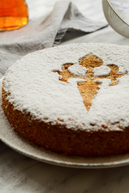 Spanish Almond Cake