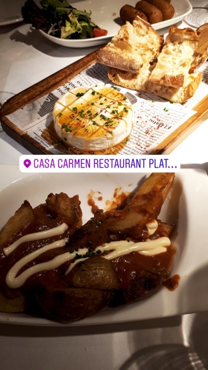 Camembert cheese fondue with honey, pink pepper and bread Casa Carmen&rsquo;s fried potatoes with br