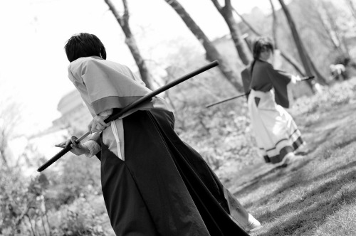 duklyoncosplay:Throwback Thursday to that time we kicked it old-school with Rurouni Kenshin cosplay 