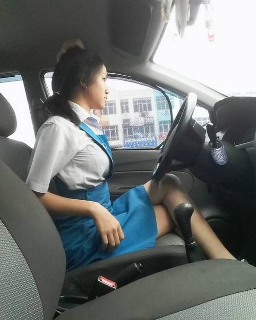 sgcutegirls69: Only 17 year ago but this body omgg wow!!!! fan sub!!