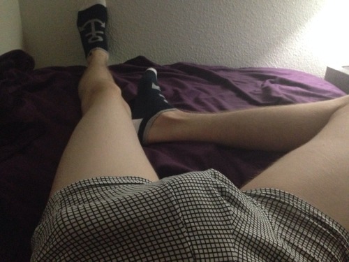 bruhstin: Well there’s a partial bulge pic I guess