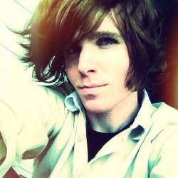 onision:  hottiesofyoutube:  This man will make an amazing father. I just know he will. And lainey will be a fantastic mother. To all the people saying “great job, Greg, getting a 18 year old pregnant.&ldquo; Or “now lainey will have to give up her