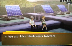 sociallynx:  actual-rin:  >juicy hamburgers