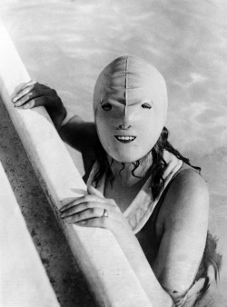 Full Face Swimming Mask - Designed to protect the wearers face from the harmful effects of the sun, 1928.