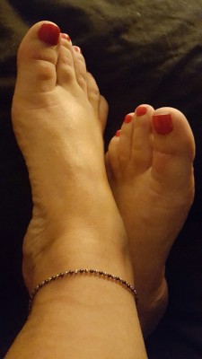 As requested. ..my Lil piggies, which I love having sucked so much ! 