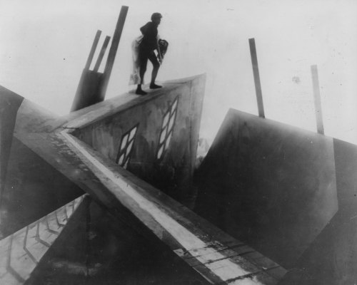 alfiusdebux:Das Cabinet des Dr. Caligari (Robert Wiene, 1920)