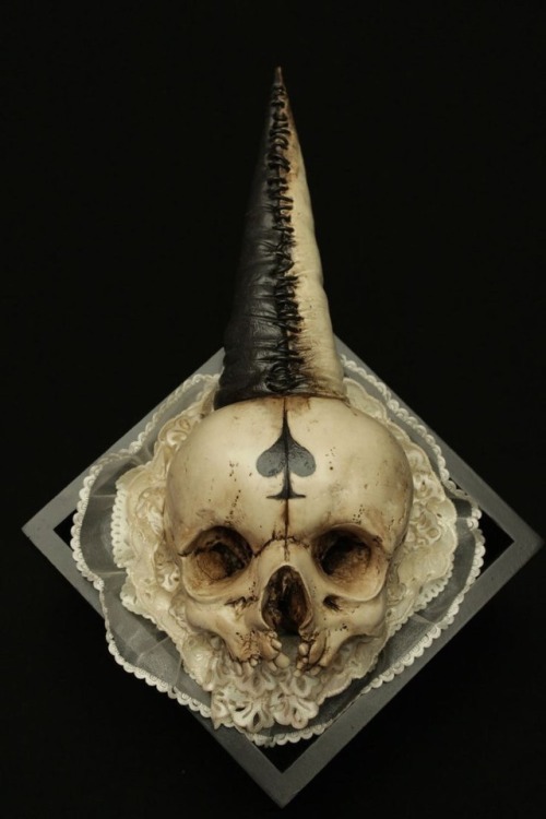 x-heesy: Emil Melmoth my sculptures Archiv