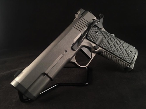 ineversurrender: Guncrafter Industries BC-17 The Hellcat Commander 9mm