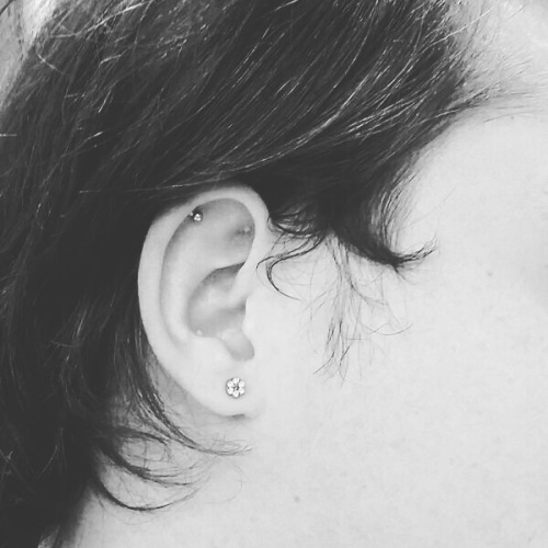 helix earring | Tumblr