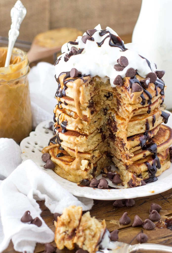 verticalfood:  Peanut Butter Chocolate Chip Pancakes 